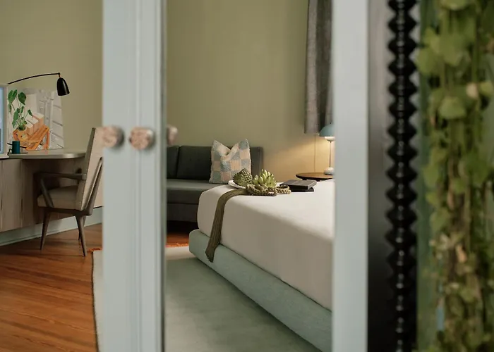 Hotel Maison Celeste 4*