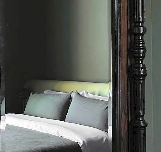 Maison Celeste Hotel 4*